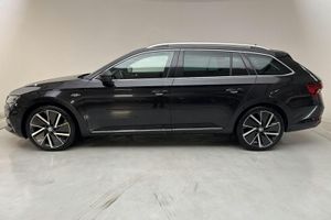 Skoda Superb bild 2