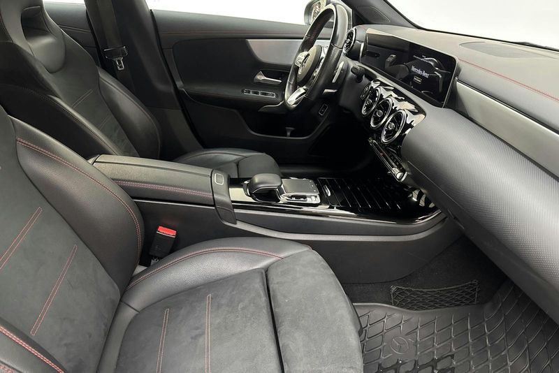 Mercedes CLA200 bild 7
