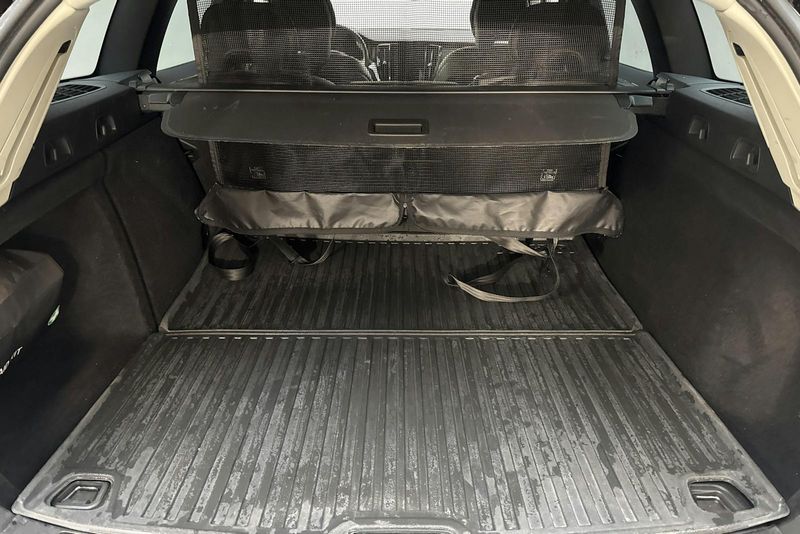 Volvo V60 bild 9