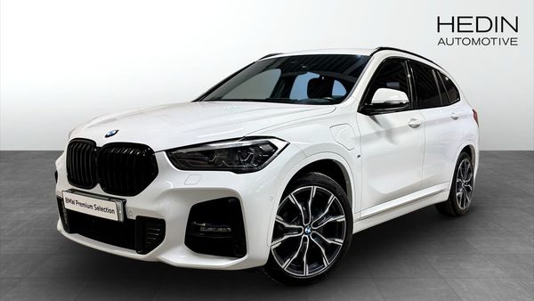 BMW X1 XDRIVE25E 25e xDrive M-sport Värmare Drag Head-up Backk - 2021