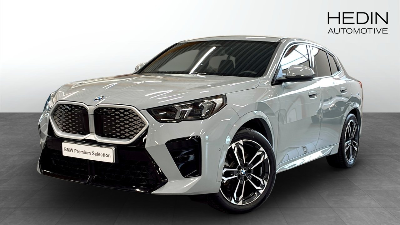 BMW iX2