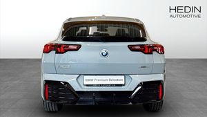 BMW iX2 bild 7