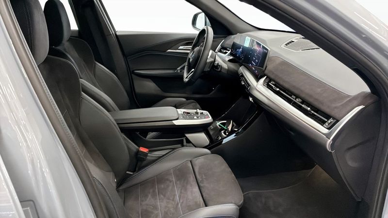 BMW iX2 bild 3