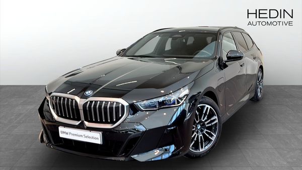 BMW 530 e xDrive Touring M Sport Drag Driving Ass plus - 2026