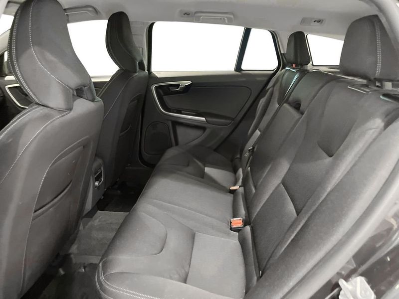 Volvo V60 bild 8