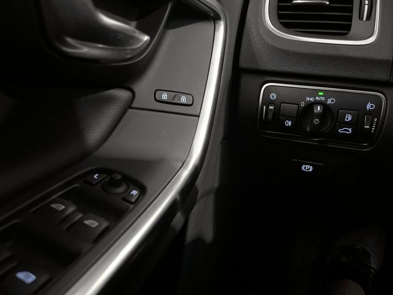 Volvo V60 bild 16