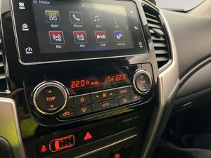 Mitsubishi L200 bild 25
