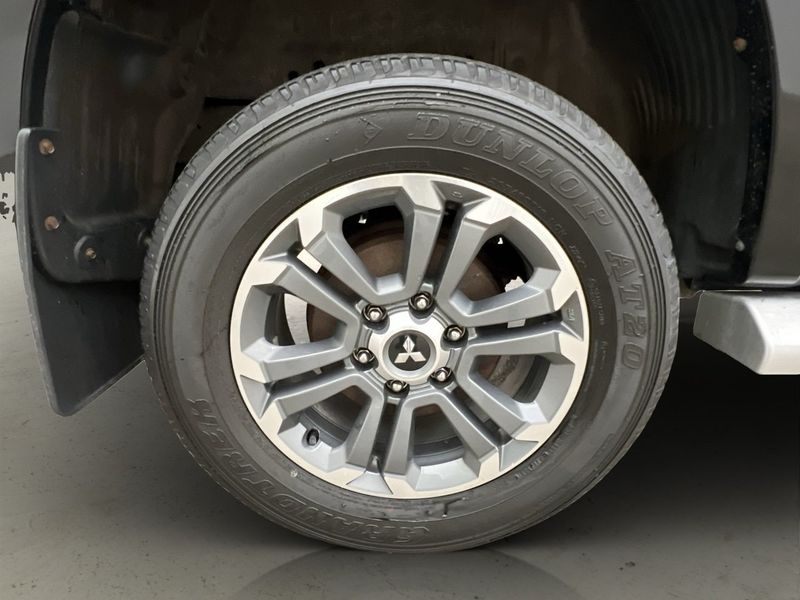 Mitsubishi L200 bild 35