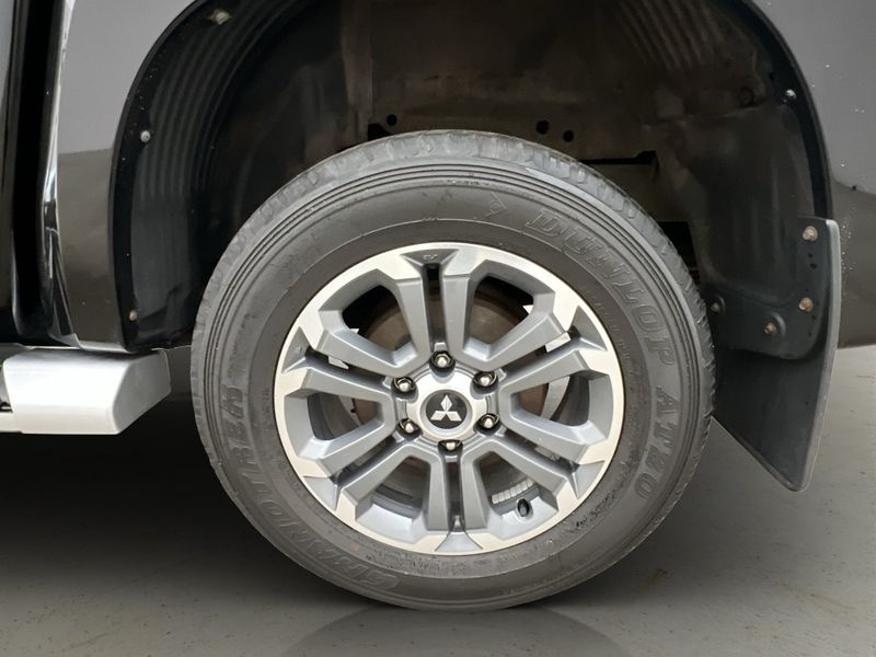 Mitsubishi L200 bild 34