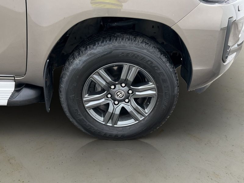 Toyota Hilux bild 32
