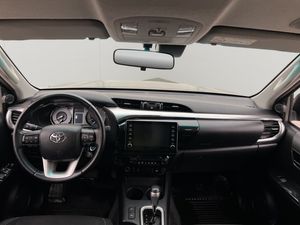 Toyota Hilux bild 14