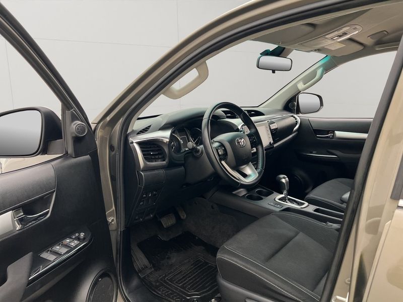 Toyota Hilux bild 12