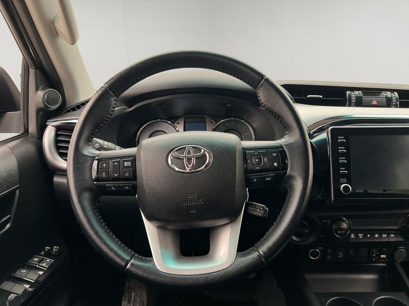 Toyota Hilux bild 15