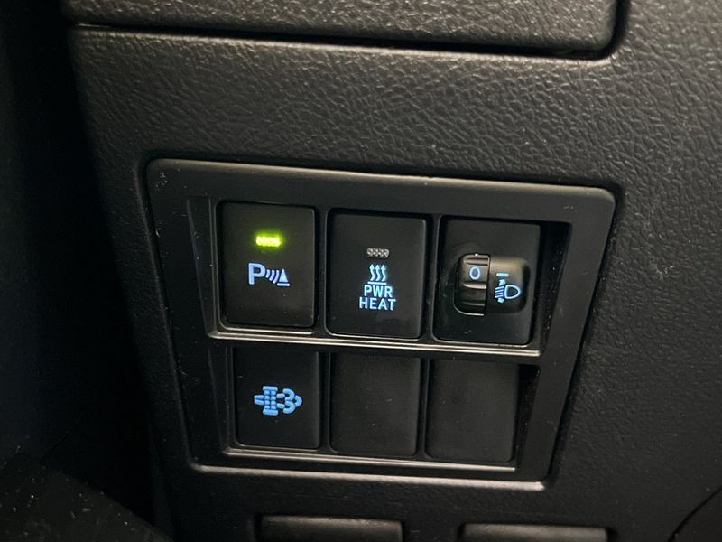 Toyota Hilux bild 16