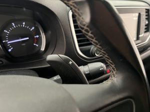 Opel Vivaro bild 26