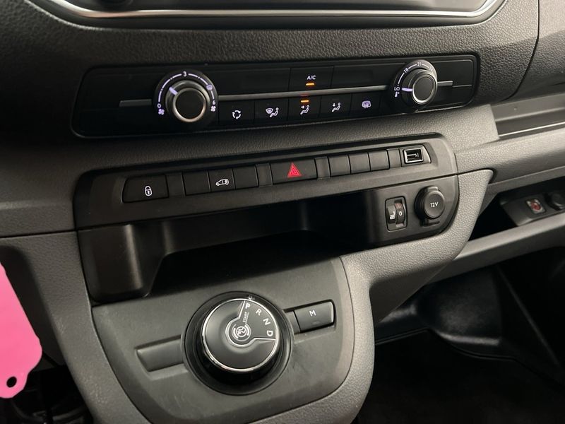 Opel Vivaro bild 30