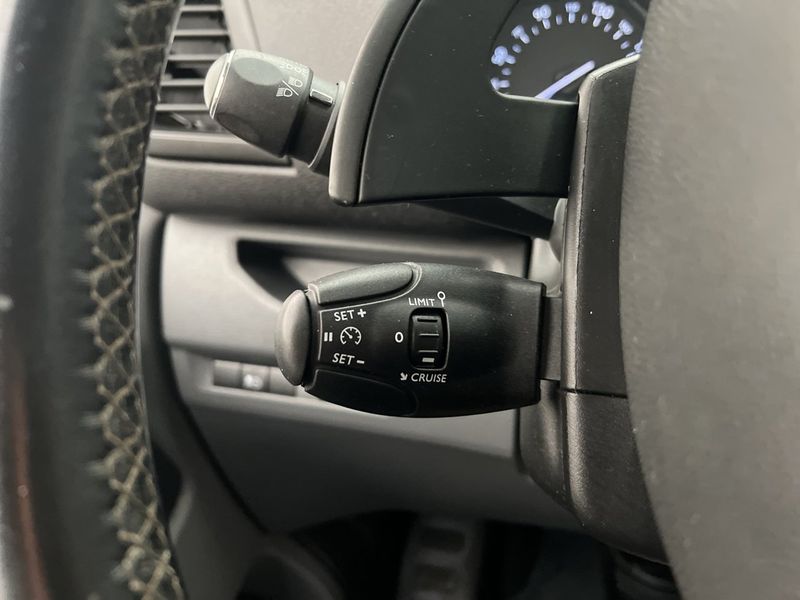 Opel Vivaro bild 22