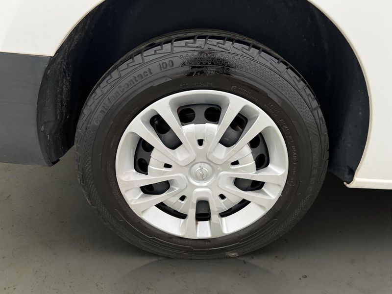 Opel Vivaro bild 35
