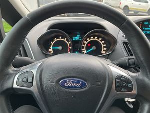 Ford B-Max bild 12