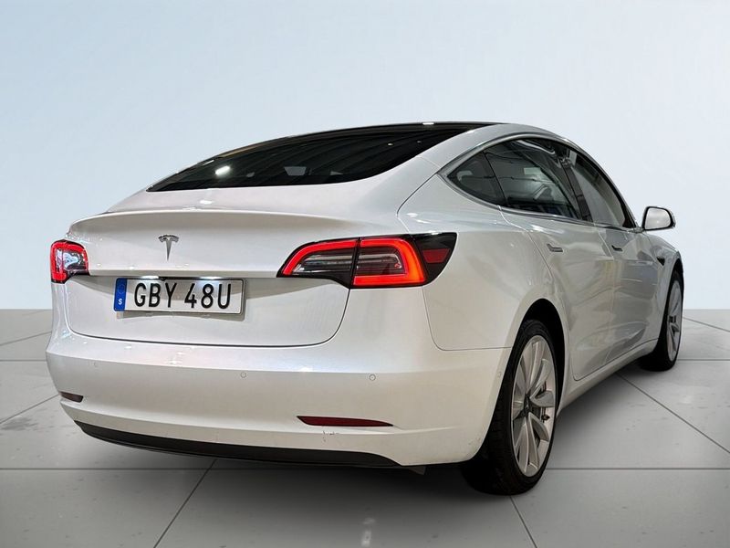 Tesla Model 3 bild 6