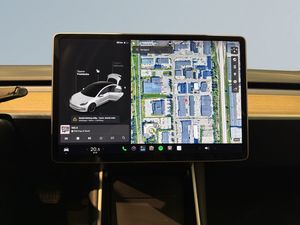 Tesla Model 3 bild 11