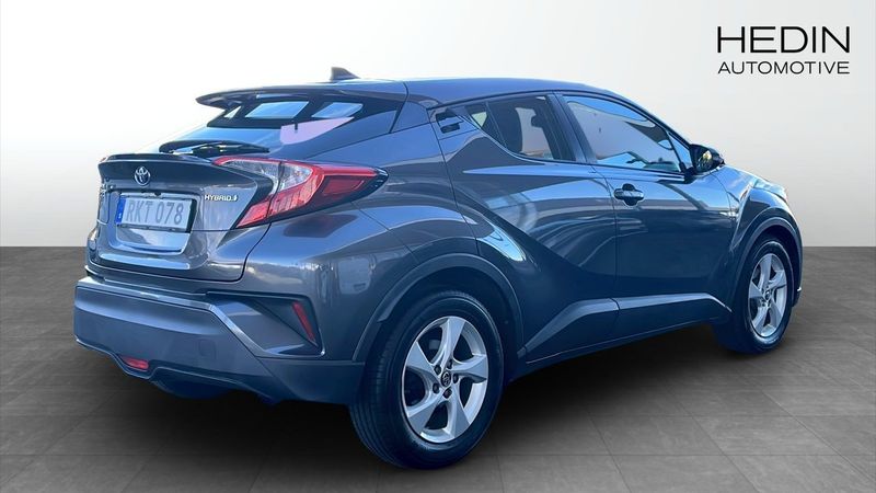 Toyota C-HR bild 2