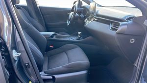 Toyota C-HR bild 3