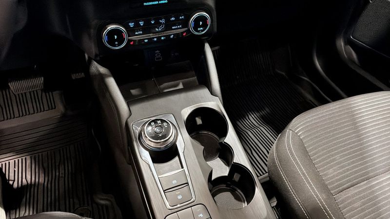 Ford Kuga bild 13