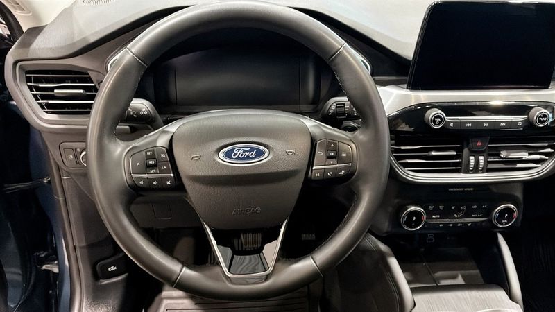 Ford Kuga bild 15