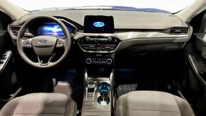 Ford Kuga bild 4