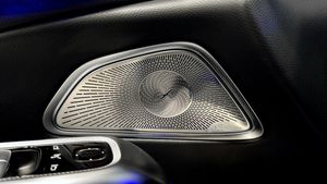 Mercedes E300 bild 14