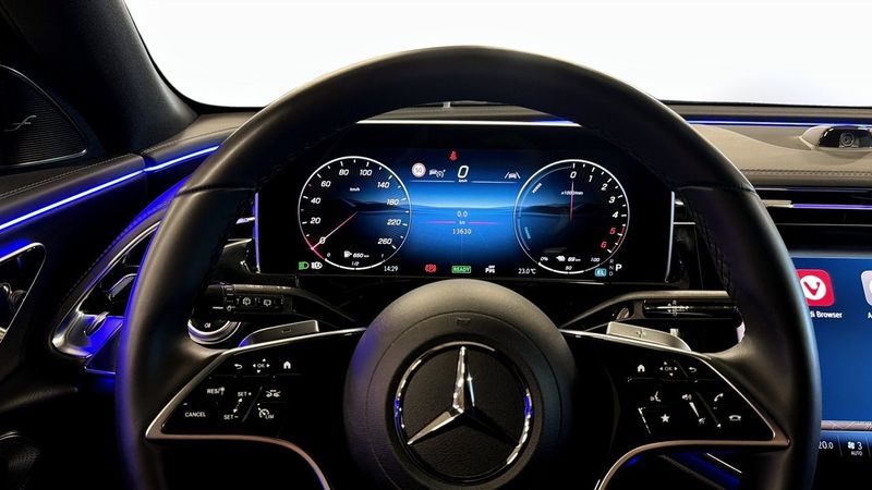Mercedes E300 bild 19