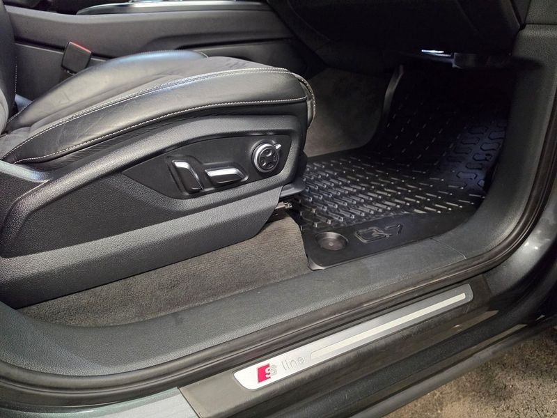 Audi Q7 bild 17