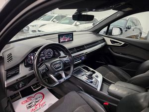 Audi Q7 bild 24