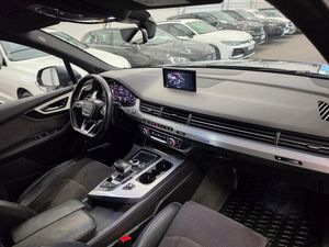 Audi Q7 bild 16