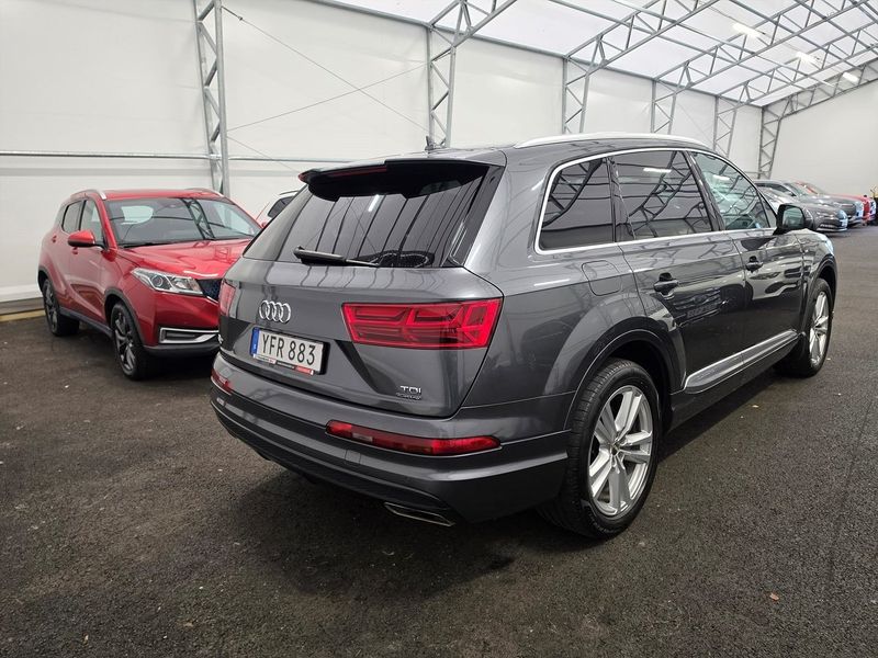 Audi Q7 bild 8