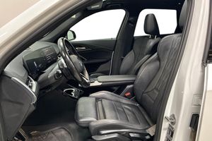 BMW iX1 bild 13