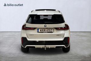 BMW iX1 bild 7