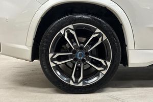 BMW iX1 bild 11