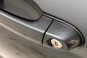 BMW 320 bild 30