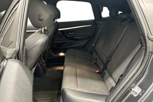 BMW 320 bild 14