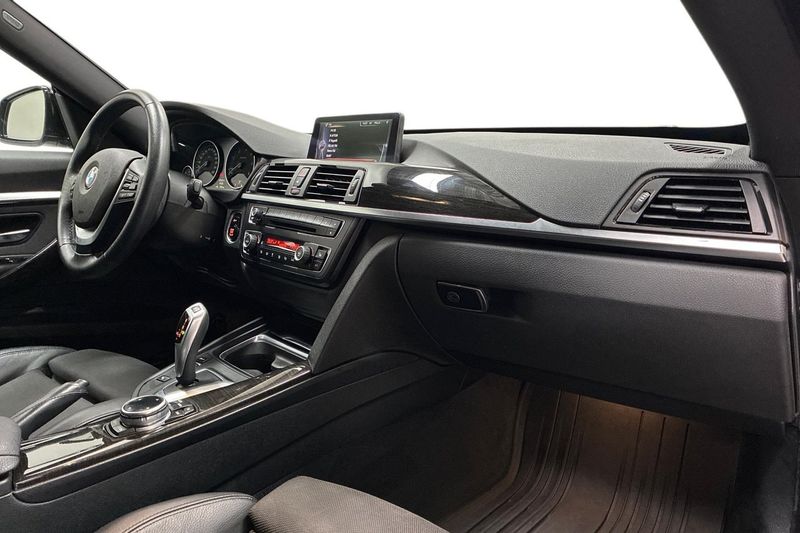 BMW 320 bild 15