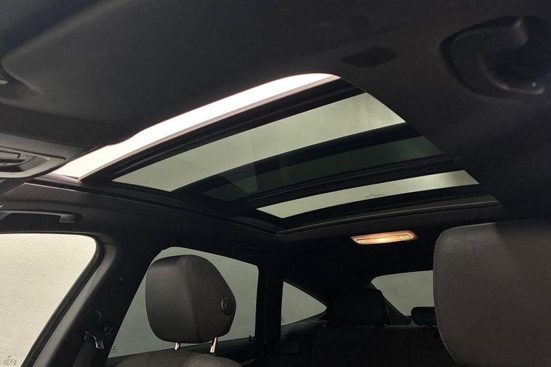 BMW 320 bild 18