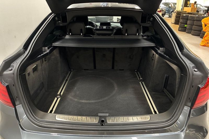 BMW 320 bild 10