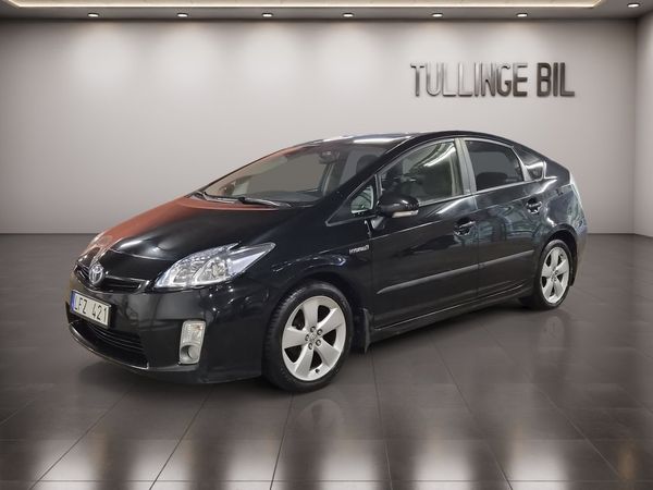Toyota Prius Hybrid 1 Ägare Nybesiktigad Head-Up Läder P-Sensorer - 2011