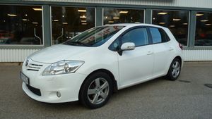 Toyota Auris bild 2