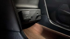Mazda MX-30 bild 13