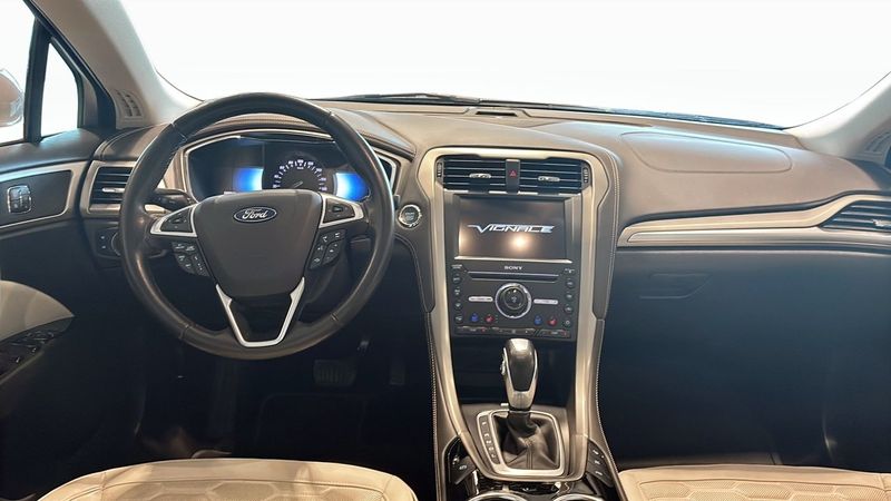 Ford Mondeo bild 4