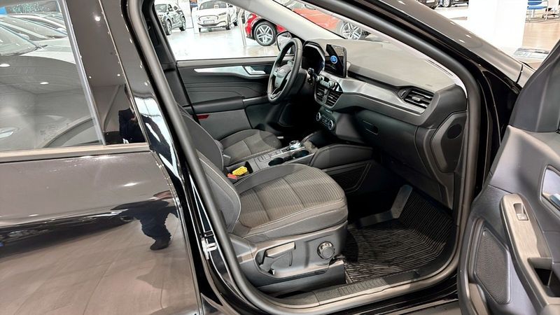 Ford Kuga bild 3