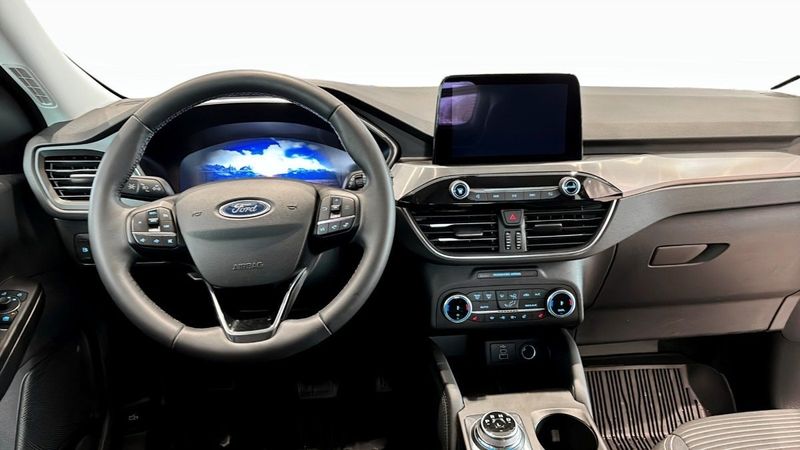 Ford Kuga bild 4